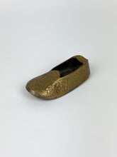 Load image into Gallery viewer, Vintage Engraved Brass Shoe Ashtray
