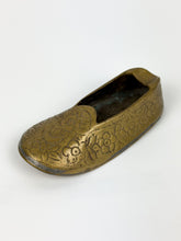 Load image into Gallery viewer, Vintage Engraved Brass Shoe Ashtray
