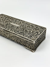 Load image into Gallery viewer, Vintage Godinger Silver Plated Repousse Jewelry Box
